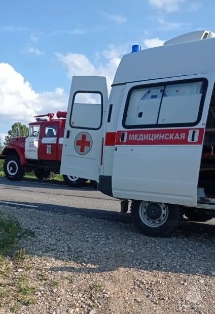 Спасатели МЧС принимали участие в ликвидации ДТП в Сухиничском районе, 12 км автодорога «Сухиничи-Середейск»